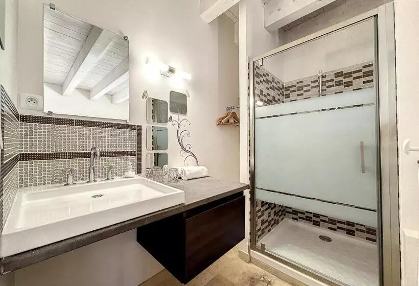 ベッドアンドブレックファースト Antre Lacs