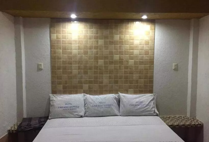هتل Paraiso Express