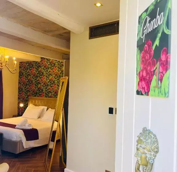 هتل The Red Farm Relais & Spa