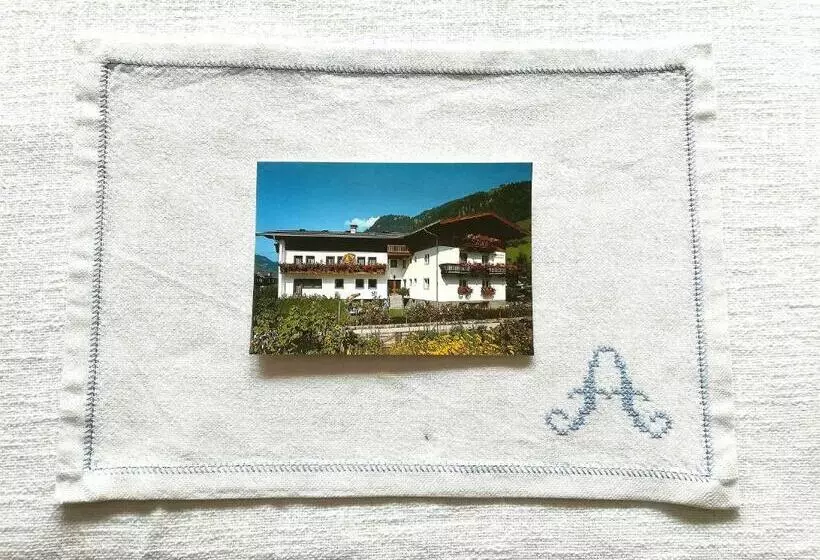 ペンション Gästehaus Anna