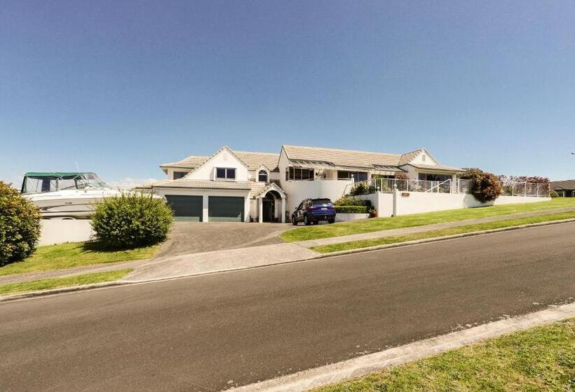 Majatalo Harbour Heights