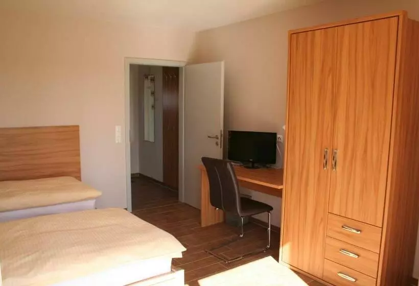 Pension Am Sundhäuser See