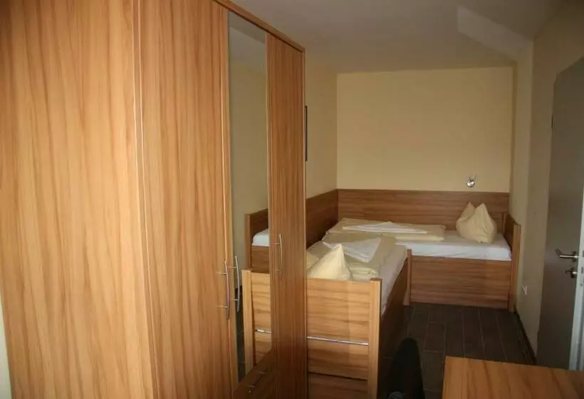 Pension Am Sundhäuser See