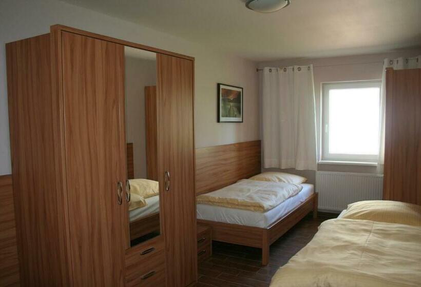 Pension Am Sundhäuser See