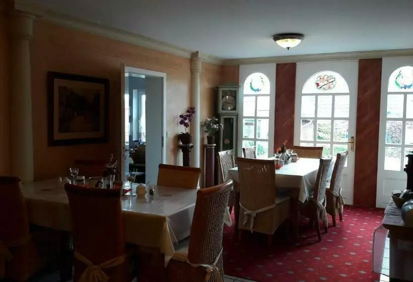 Bed And Breakfast Dannevirke