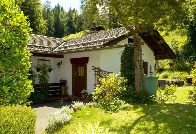 ベッドアンドブレックファースト Gästehaus Kerschbaum