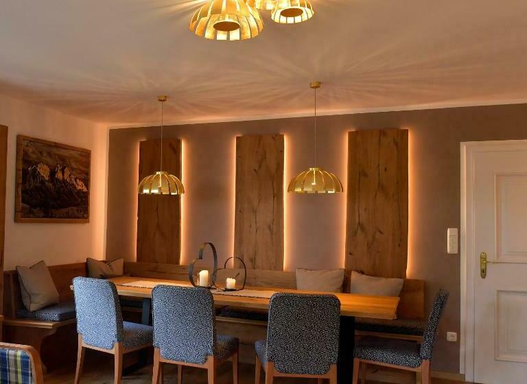 住宿加早餐  Gästehaus Kerschbaum