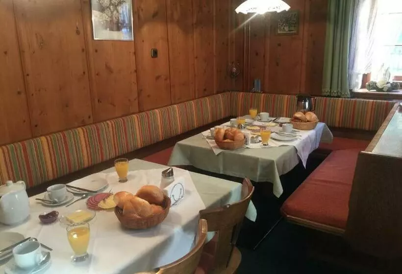 ベッドアンドブレックファースト Gästehaus Schöpf Elsa