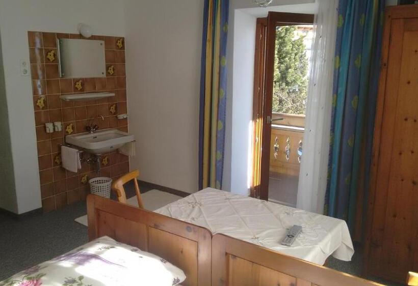 ベッドアンドブレックファースト Gästehaus Schöpf Elsa