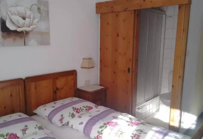 ベッドアンドブレックファースト Gästehaus Schöpf Elsa