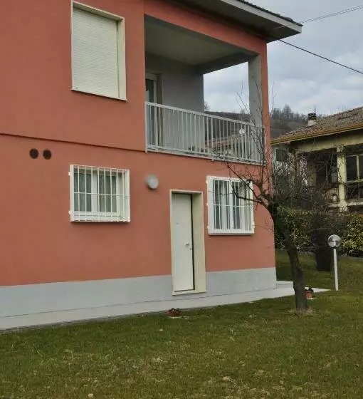 ベッドアンドブレックファースト La Casa Dei Nonni