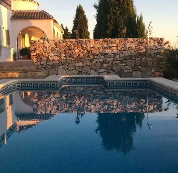 Casa B Bed & Breakfast, Adults Recommended