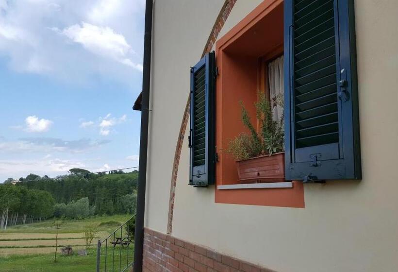 فندق Podere Chiasso Gherardo