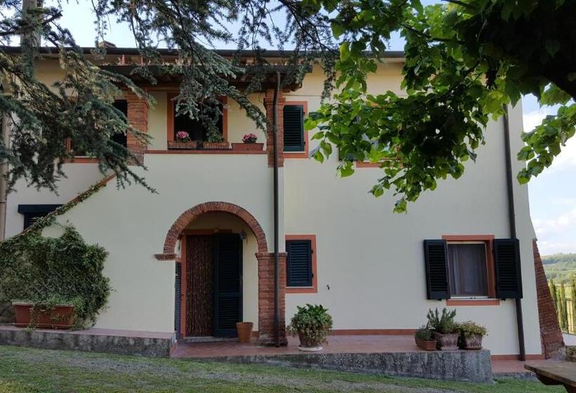 فندق Podere Chiasso Gherardo