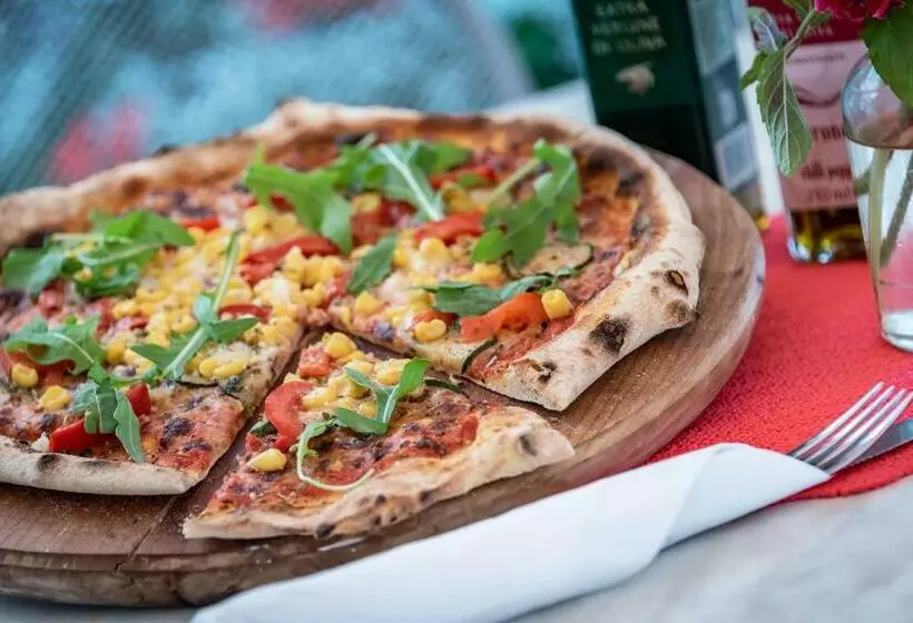 Hotelli Weisse Lilie   Giglio Bianco