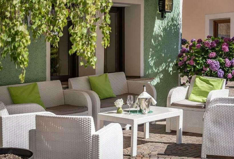 酒店 Weisse Lilie   Giglio Bianco