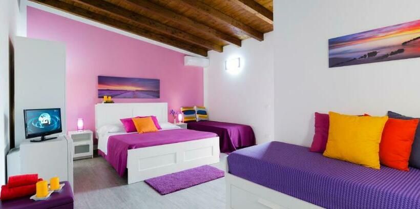 Пансион Arricàmpati Airport Rooms & Bringo Car Rental