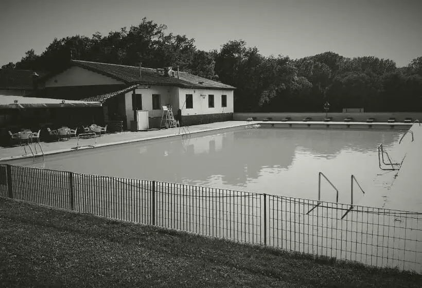 Majatalo El Nou Roquet