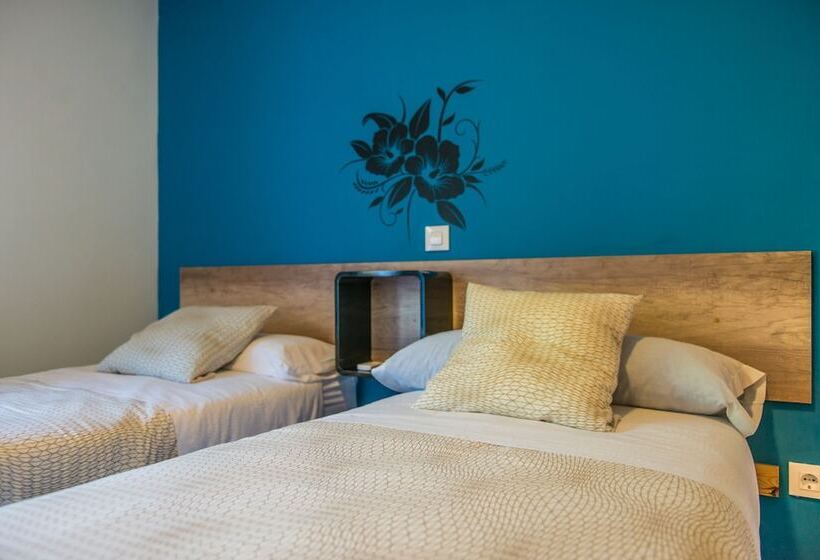 پانسیون Hostal La Pastora