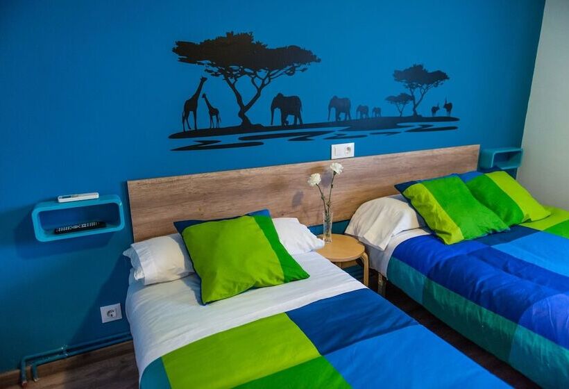 پانسیون Hostal La Pastora