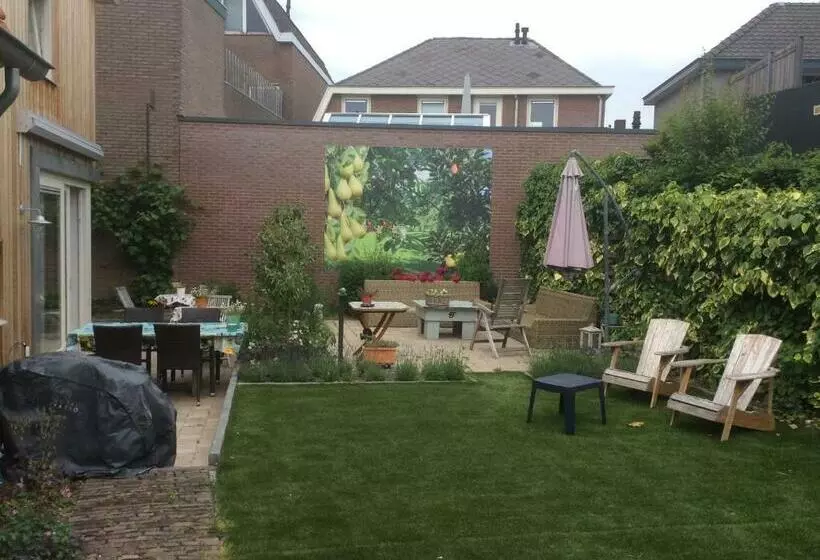 Cozy Bed And Breakfast