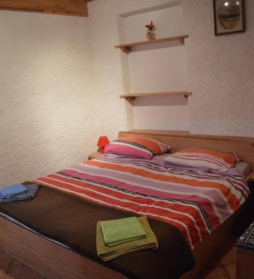 酒店 Jelenov Breg Pod Matajurem