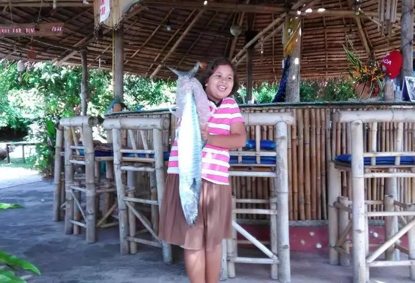 Majatalo Dugong Koh Sukorn