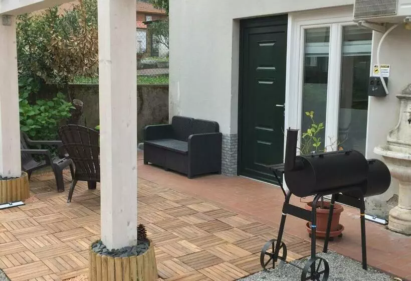 Majatalo Guest House Persico