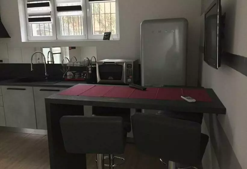 Majatalo Guest House Persico