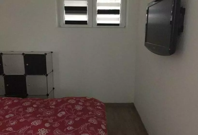 Majatalo Guest House Persico