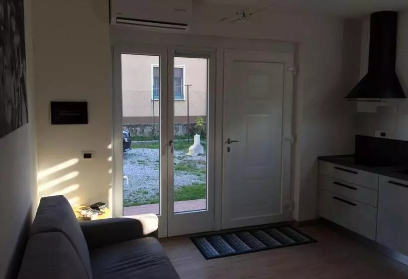 Majatalo Guest House Persico