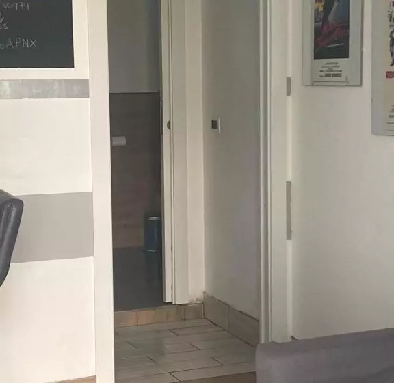 Majatalo Guest House Persico