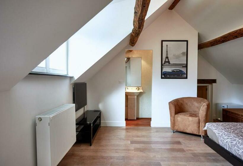 פנסיון La Marache