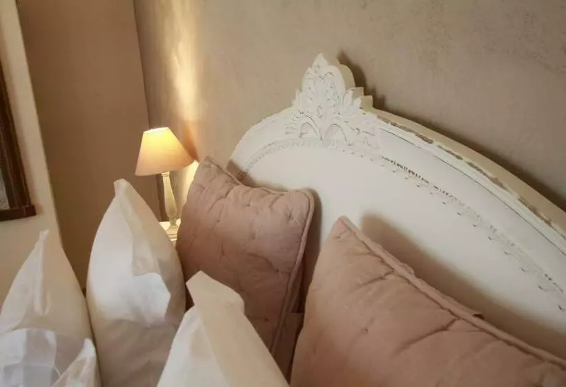 ペンション Maison D Hotes Les Ecuries Du Mas