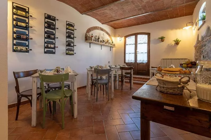 Aamiaismajoitus (B&B) Borgo Terrosi