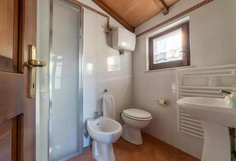 Aamiaismajoitus (B&B) Borgo Terrosi