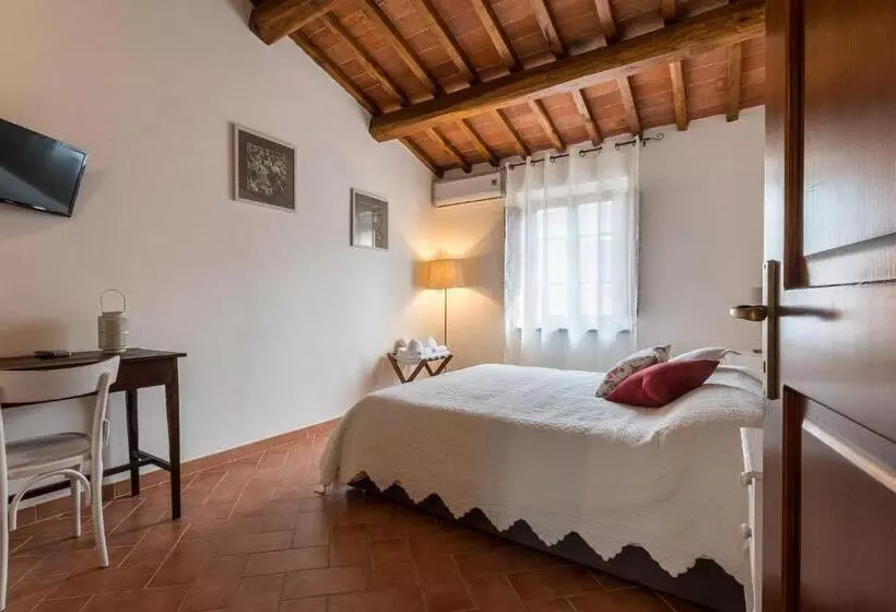 Aamiaismajoitus (B&B) Borgo Terrosi