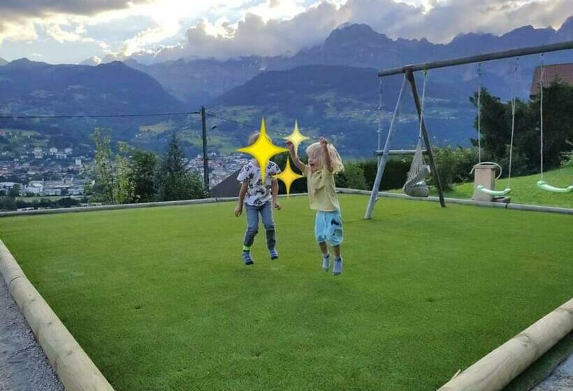 تختخواب و صبحانه Chantemerle 1741, Chambres D Hôtes à La Montagne