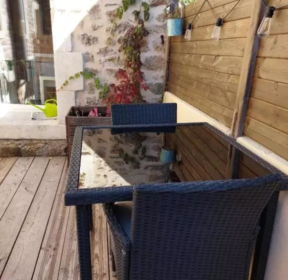 Aamiaismajoitus (B&B) Chez Marinou