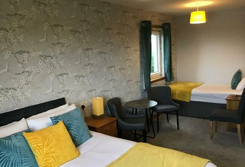 Bed and Breakfast Lathamor