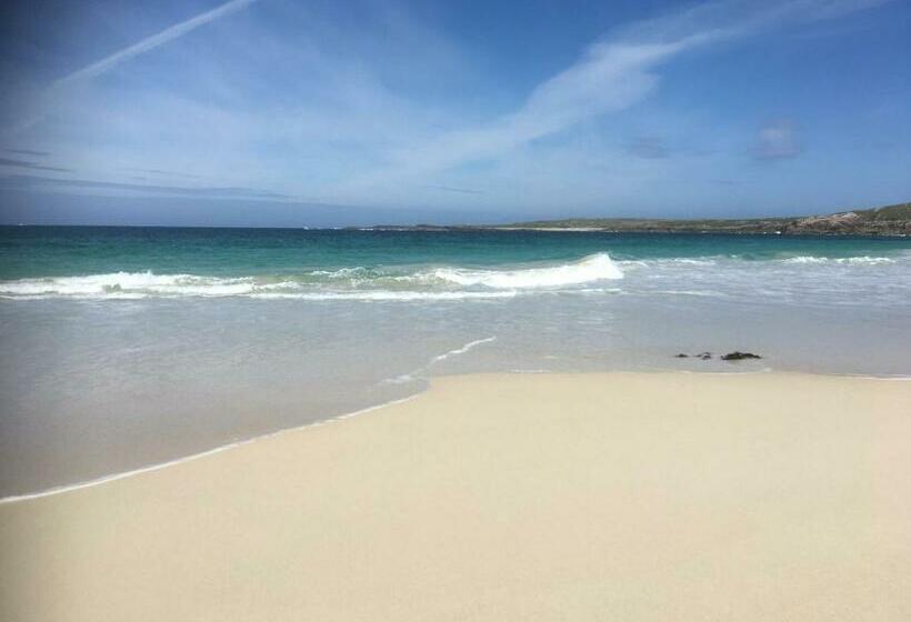 Bed and Breakfast Lathamor