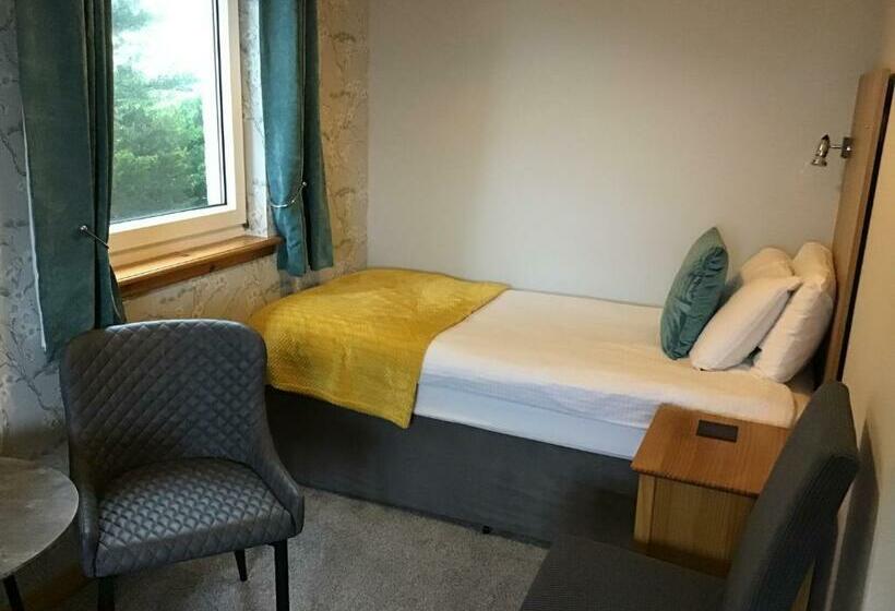 Bed and Breakfast Lathamor