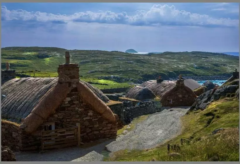 Aamiaismajoitus (B&B) Lathamor