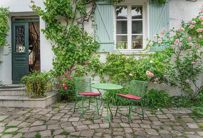 Aamiaismajoitus (B&B) Le Clos Tellier