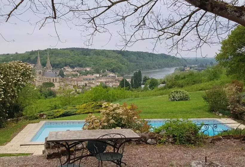 ベッドアンドブレックファースト Les 4 Eléments St Emilion