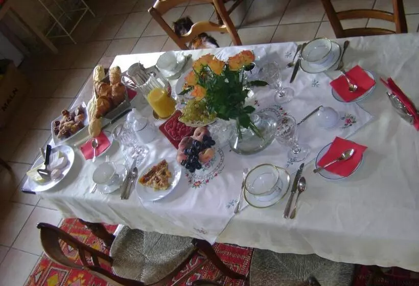 ベッドアンドブレックファースト Les 4 Eléments St Emilion