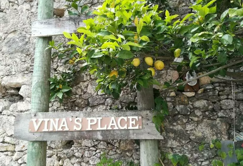 ベッドアンドブレックファースト Vina S Place