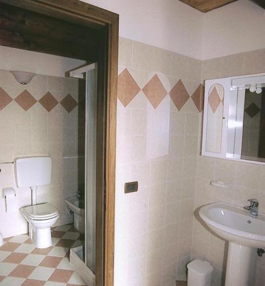 ホテル Il Castagneto