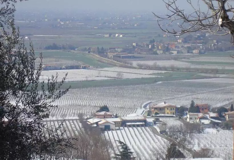 ホテル Il Castagneto