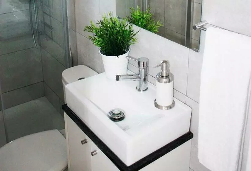 Majatalo Villaceixe Housestay